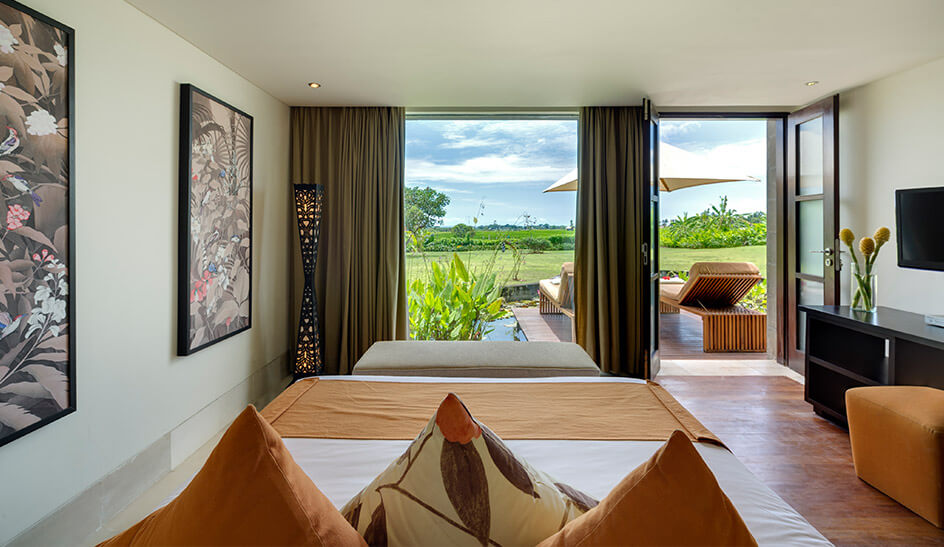 Villa Mandalay - Downstairs guest bedroom